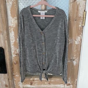 Caution to the Wind, Girls, Kids, Black & White, Stripes, Shirt, Top, Size 12